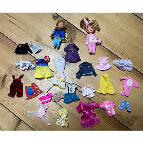 VTG Lot of Mattel Little Tommy & Kelly barbie dolls with clothes - Picture 1 of 7